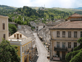 10 Hidden Historical Architecture Hubs Beyond Capital Crowds